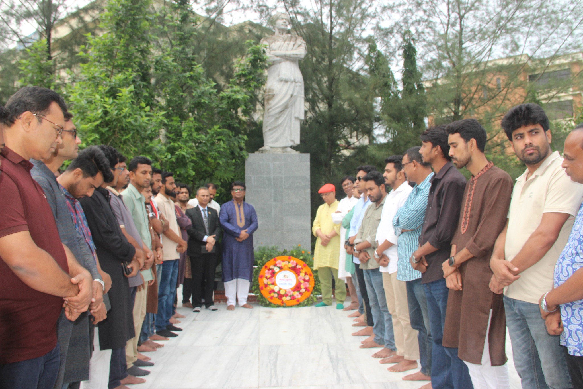 নজরুল বিশ্ববিদ্যালয়ে ১২৭তম নজরুল জয়ন্তীতে কবির প্রতি শ্রদ্ধা নিবেদন